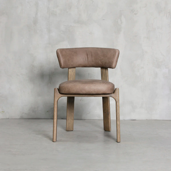 SILLA TIERRA DEL FUEGO CUERO CAFÉ