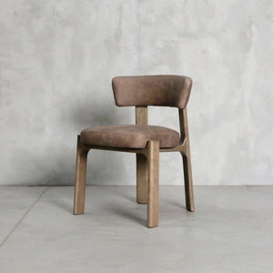 SILLA TIERRA DEL FUEGO CUERO CAFÉ