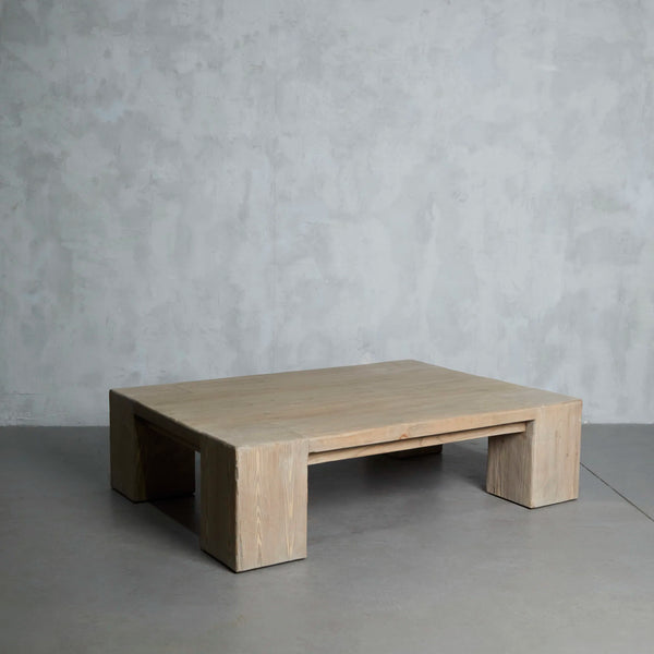 Mesa de Centro Macizo