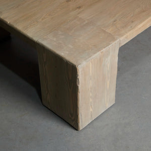 Mesa de Centro Macizo