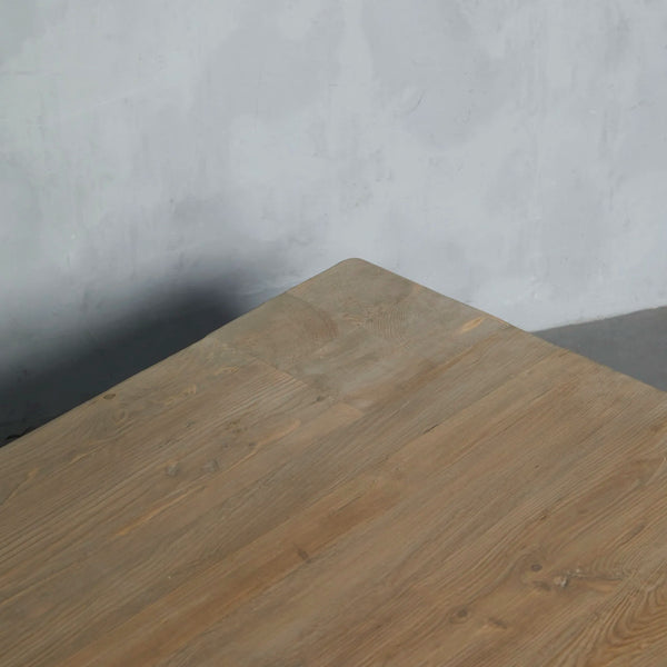 Mesa de Centro Macizo