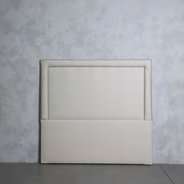 Respaldo cama 1.40 x 1.50 crema
