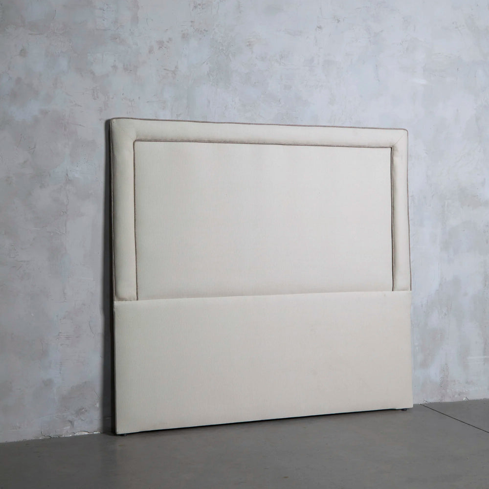 Respaldo cama 1.40 x 1.50 crema