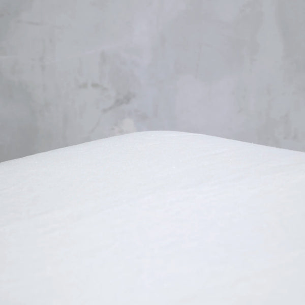 Pouf El Bendito 80 x 80 Crudo