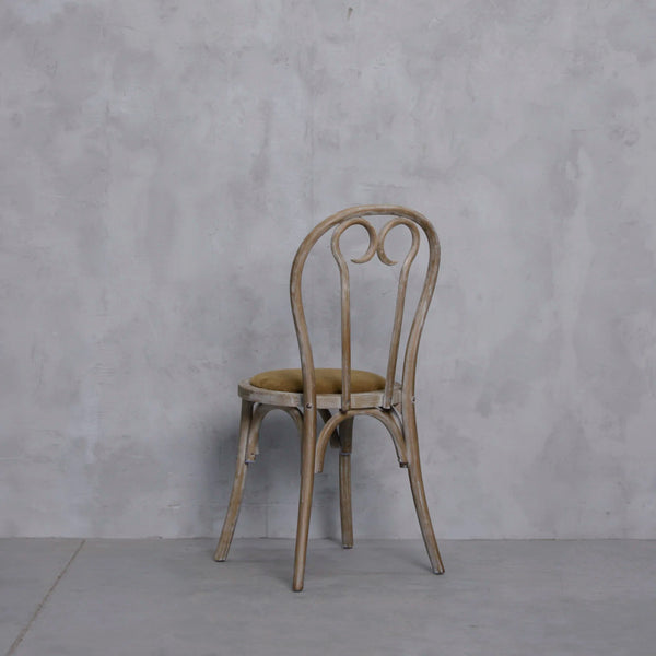 SILLA SAGRADO CORAZÓN MOSTAZA
