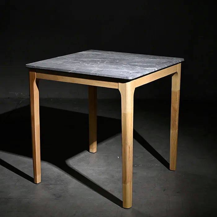 Mesa Arket Gris Cuadrada