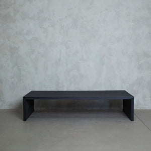 MESA CENTRO CORCHETE NEGRA