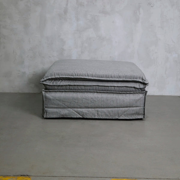 Pouf El Bendito 90 x 90 Gris Medio