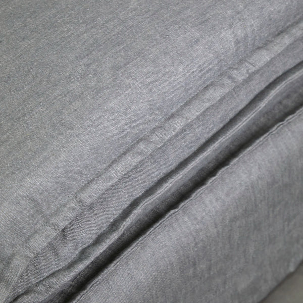 Pouf El Bendito 90 x 90 Gris Medio