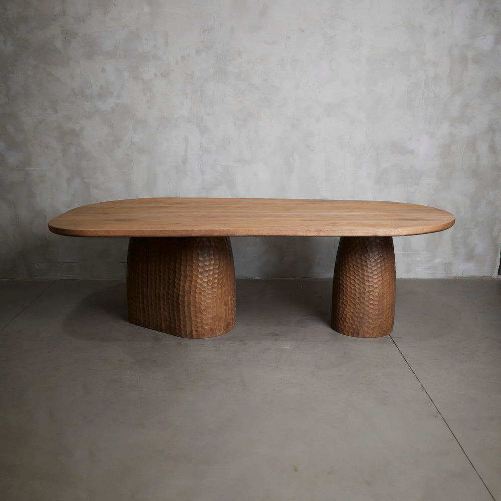 Mesa Comedor Señora Del Agua 2.42 Lino Tibio