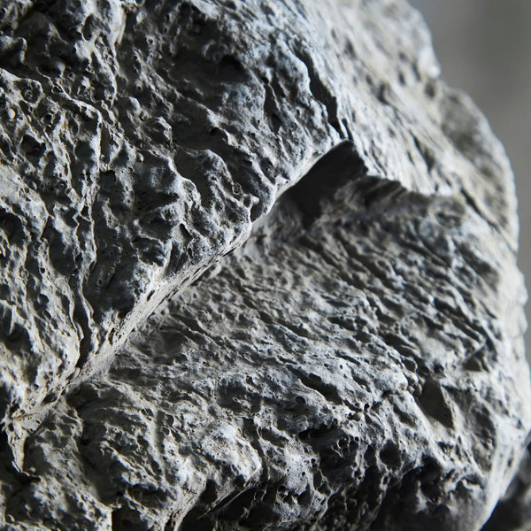 Piedra Gris Oscura IX