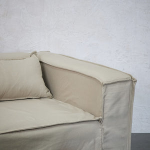 AD_ 52