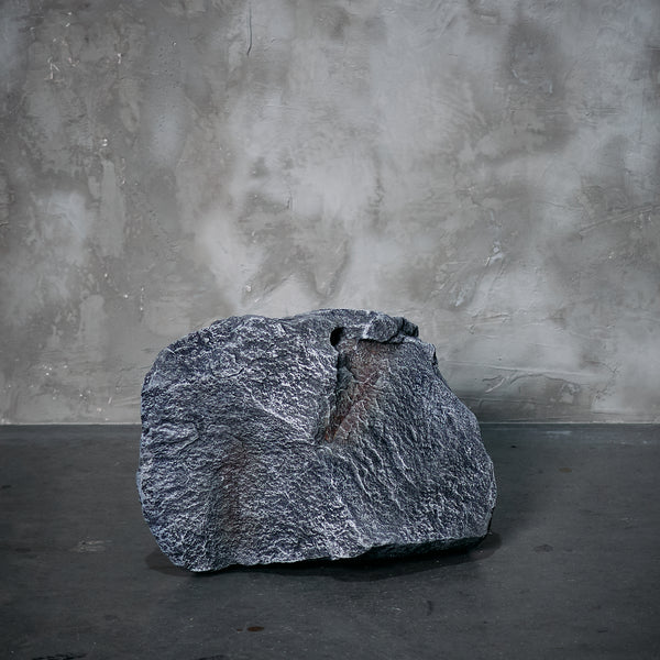 Piedra Gris Oscura XIII