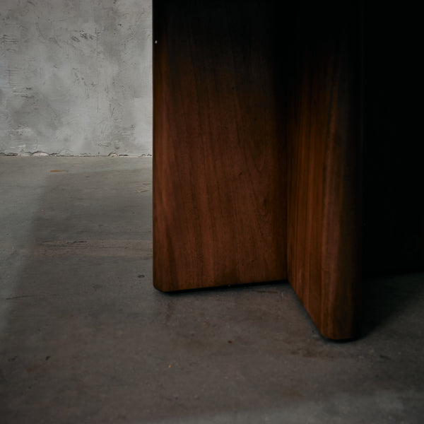 Mesa de Comedor Renacida Cuadrada