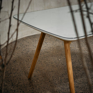 Mesa Simple Glass